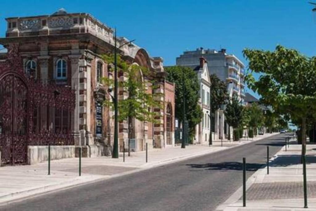 Suite Premium Le Figaro 2 Epernay Ngoại thất bức ảnh